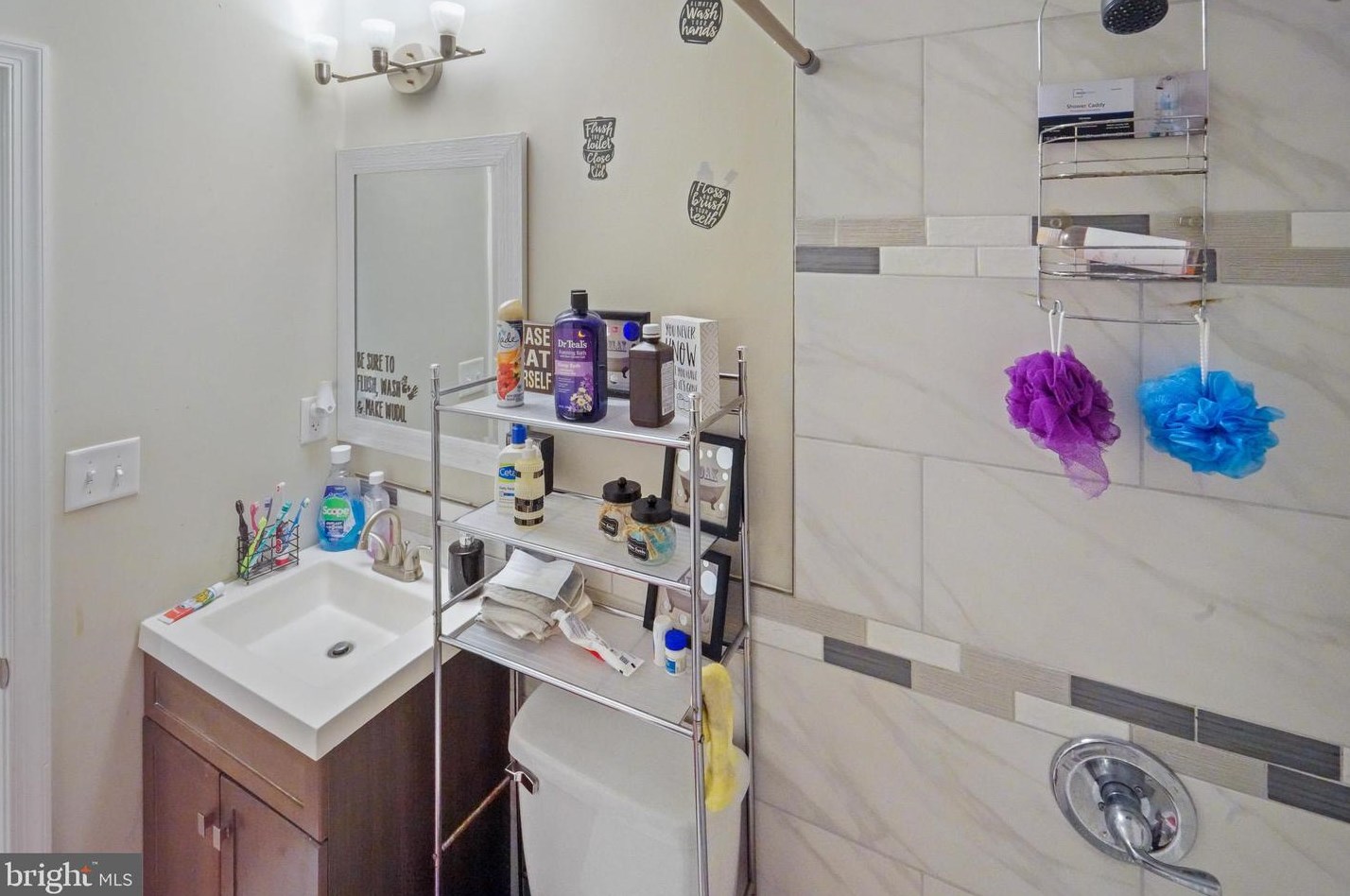 1541 Felton St, Philadelphia PA  19151-3808 exterior