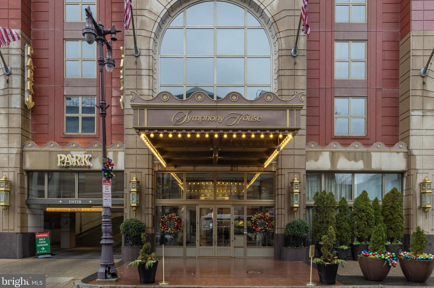 400 S Broad St #1106, Philadelphia, PA 19146