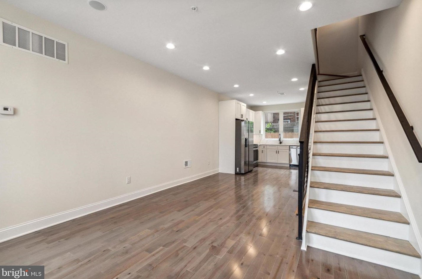3016 Titan St, Philadelphia, PA 19146-3611