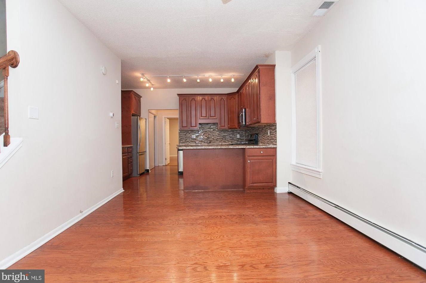 294 Hermitage St, Philadelphia, PA 19127