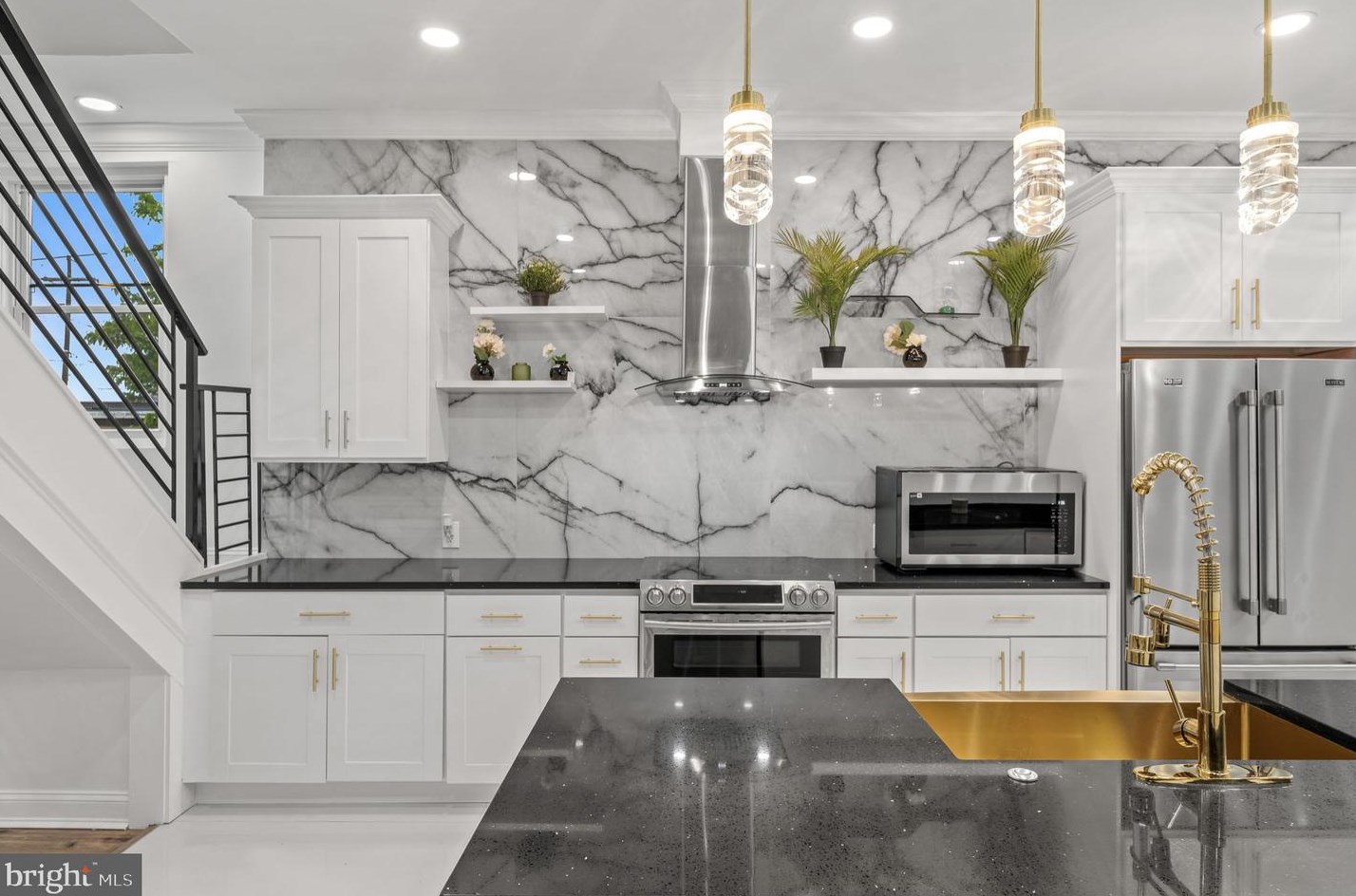 1811 55th St, Philadelphia, PA 19143-5701