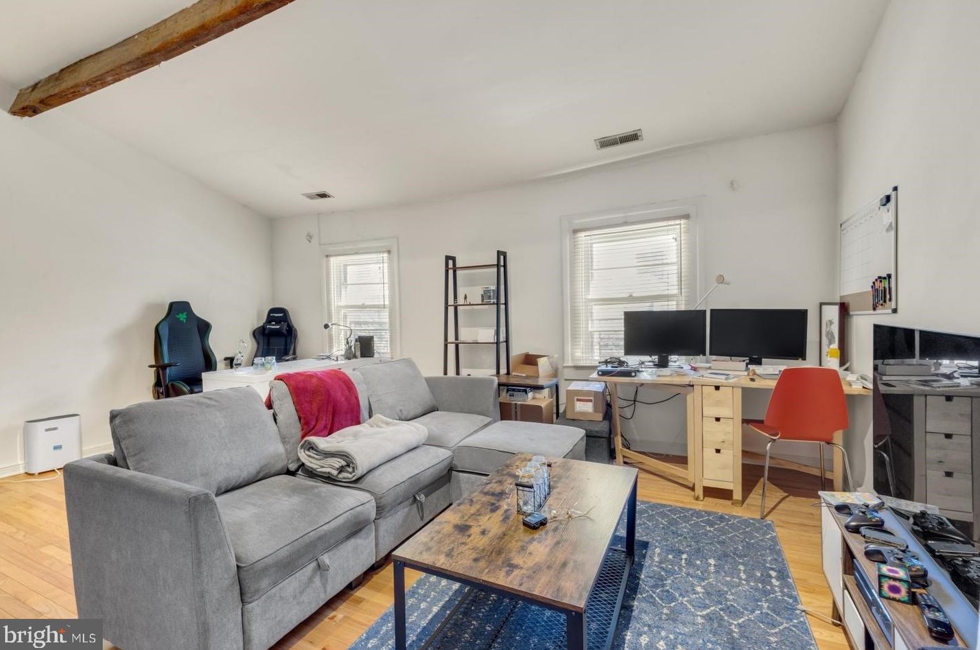 258 S 9th St #4f, Philadelphia, PA 19107