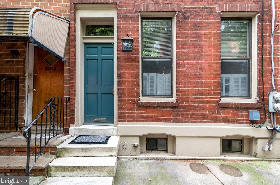2016 Bainbridge St #1, Philadelphia, PA 19146