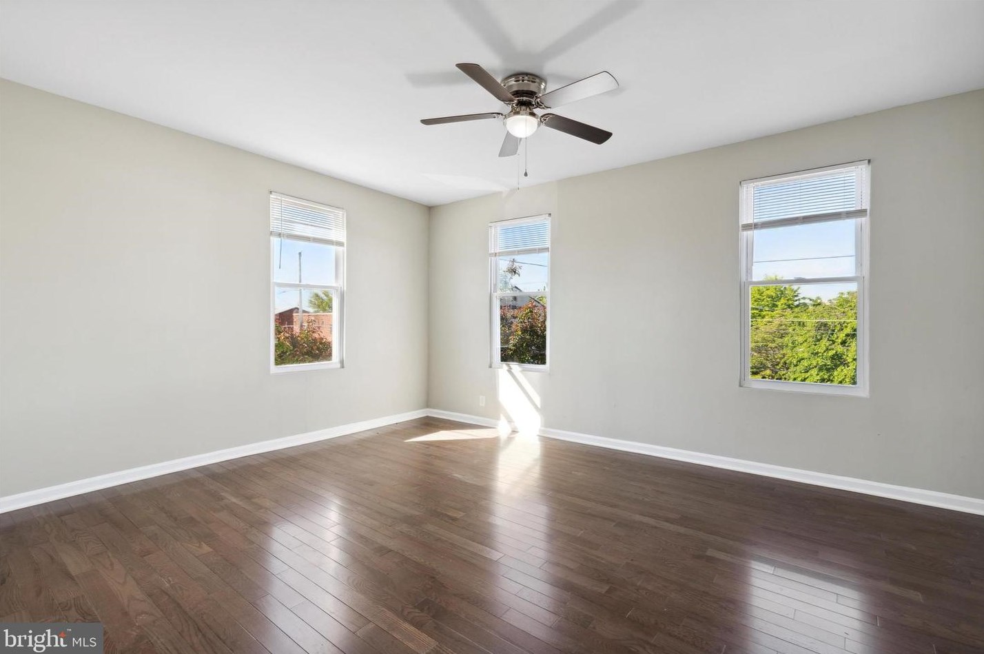 4233 Howell St, Philadelphia PA  19135-3915 exterior