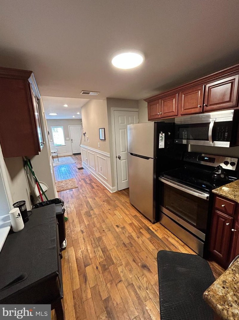 1609 Stiles St, Philadelphia PA  19121-5018 exterior