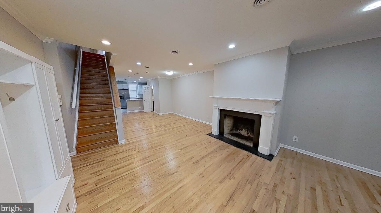 1811 Fitzwater St #b, Philadelphia, PA