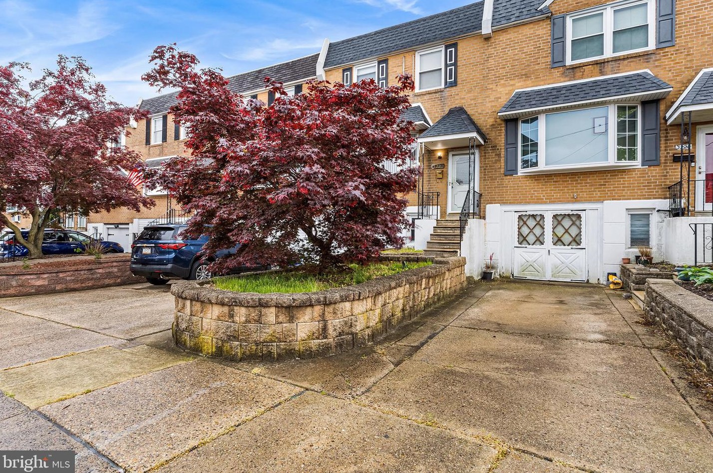 3222 Saxon Pl, Philadelphia, PA 19114-1512