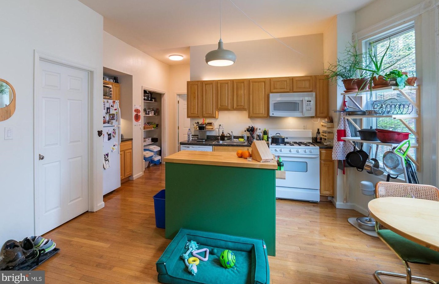 4813 Walton Ave # 1, Philadelphia, PA