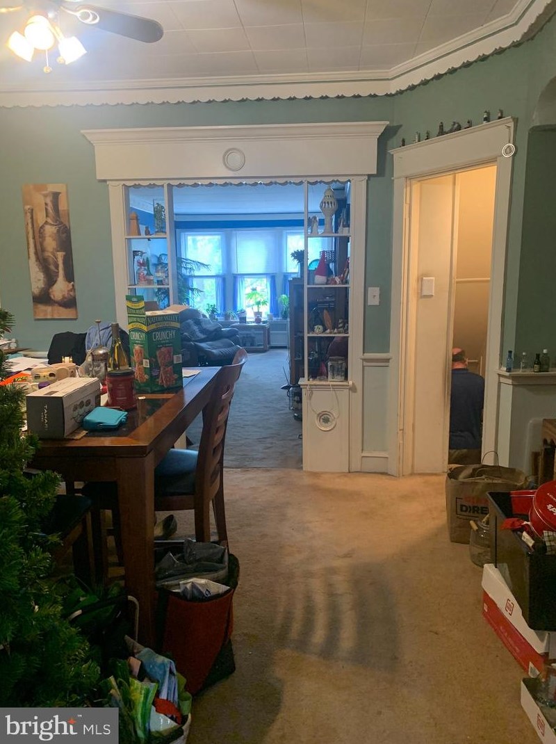 650 Wendover St, Philadelphia PA 19128-1719 exterior