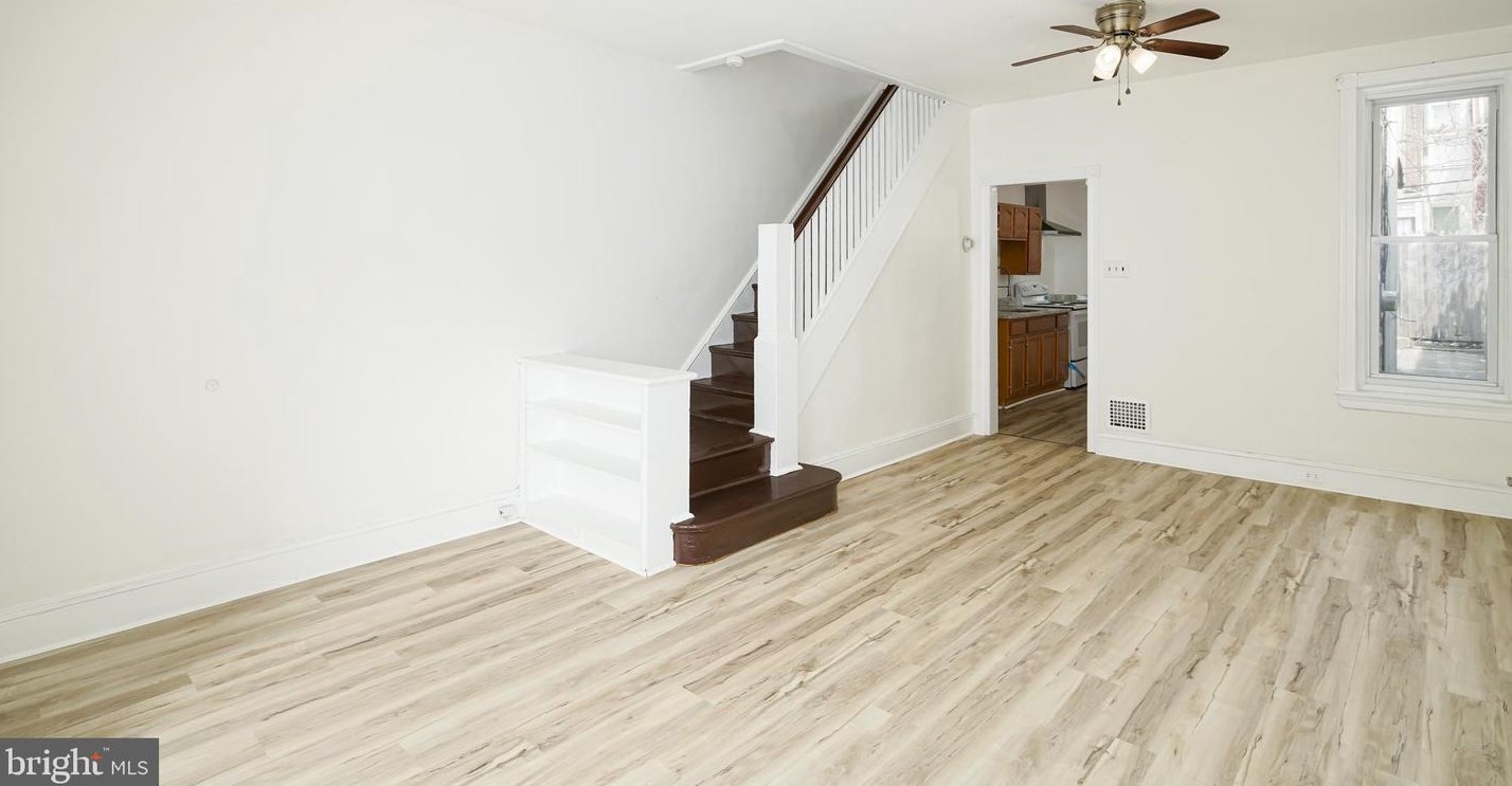 635 W Russell St, Philadelphia, PA 19140