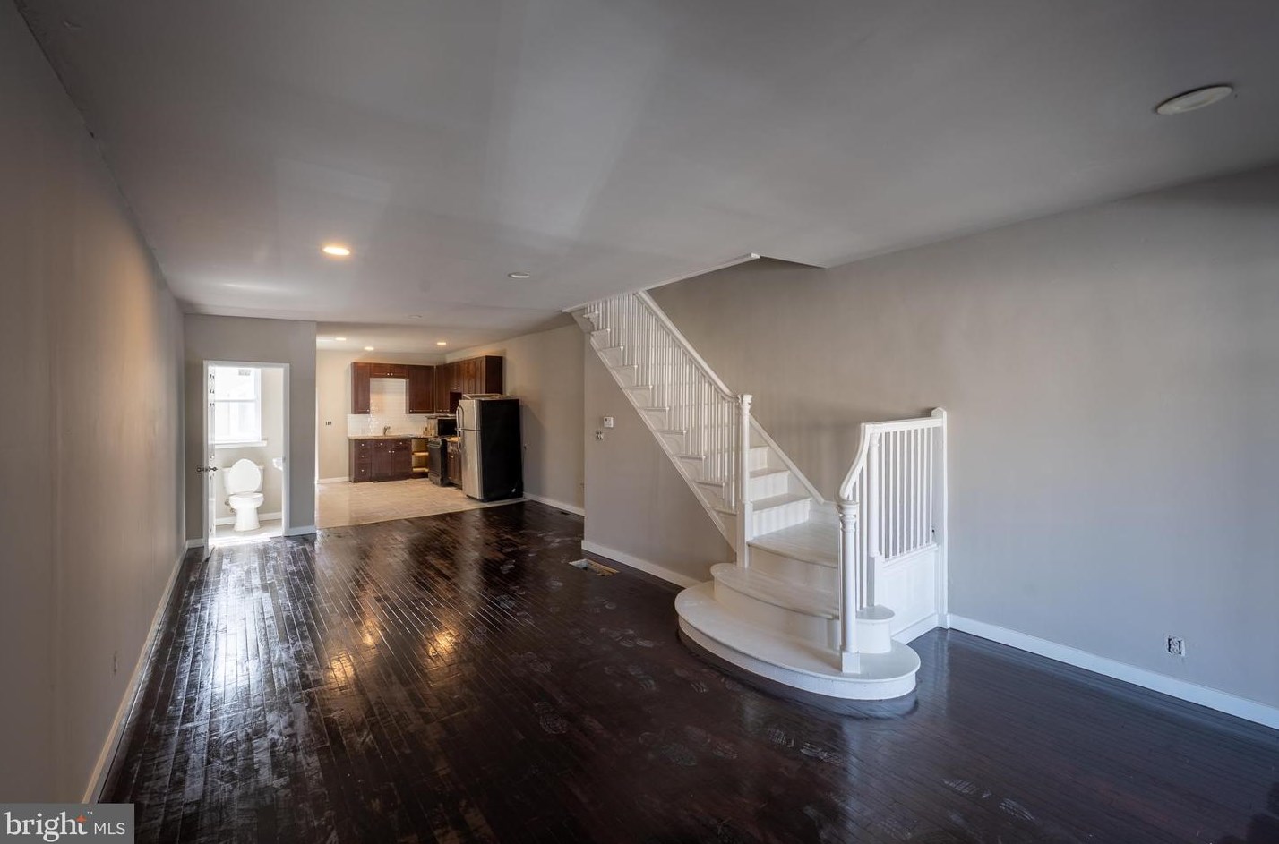 5964 Warrington Ave, Philadelphia, PA 19143