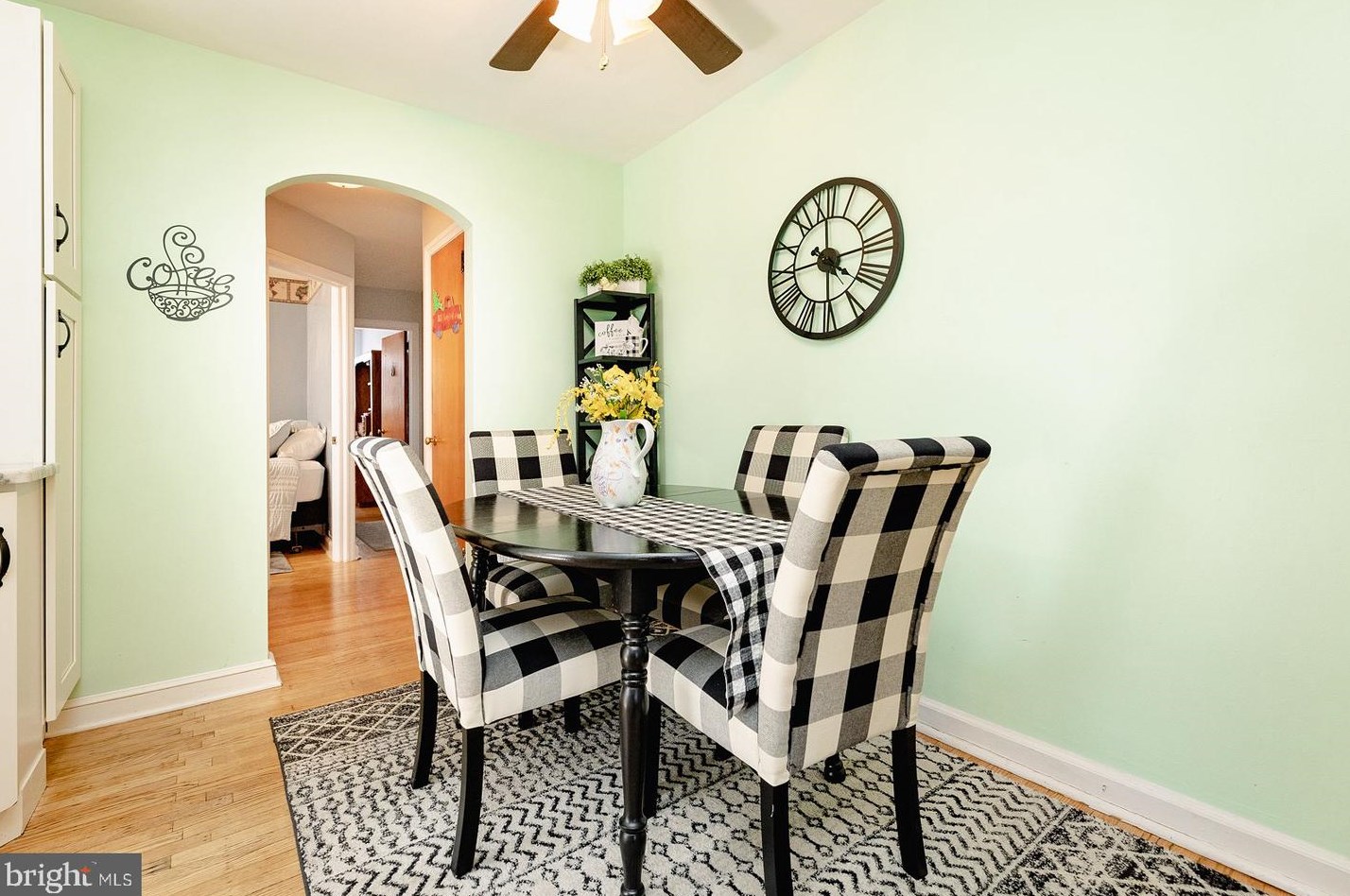 1906 Arthur St, Philadelphia PA 19111-2353 exterior