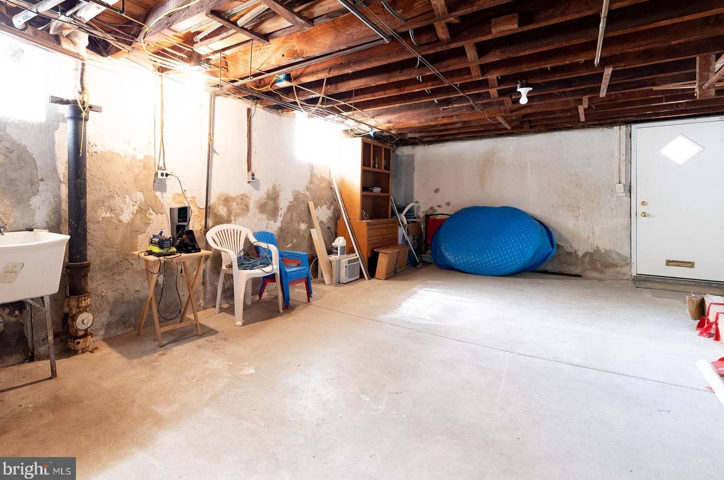 1906 Arthur St, Philadelphia PA 19111-2353 exterior