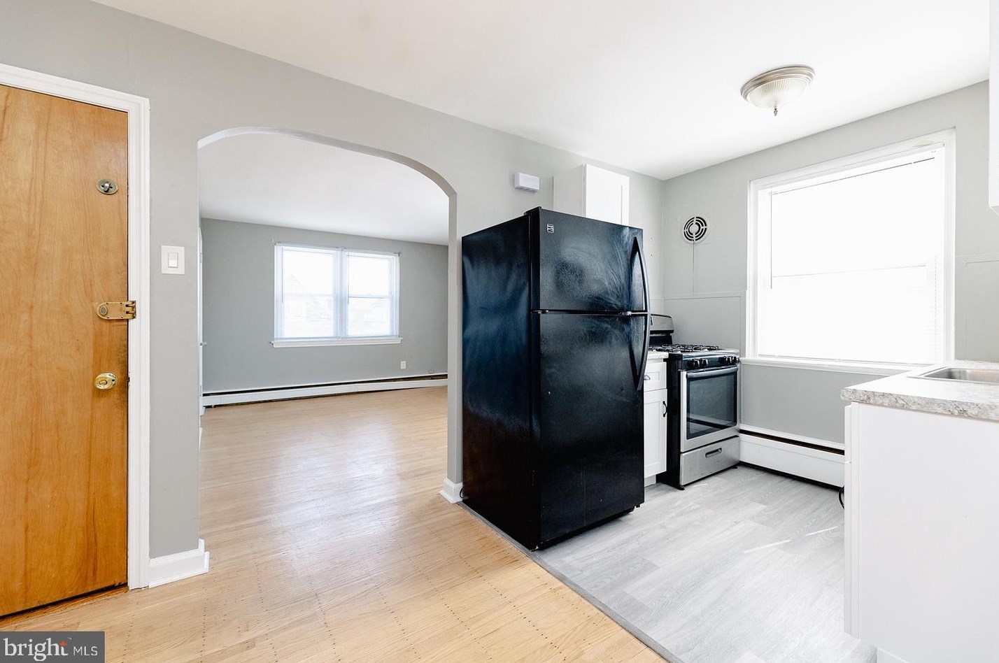 1906 Arthur St, Philadelphia PA 19111-2353 exterior