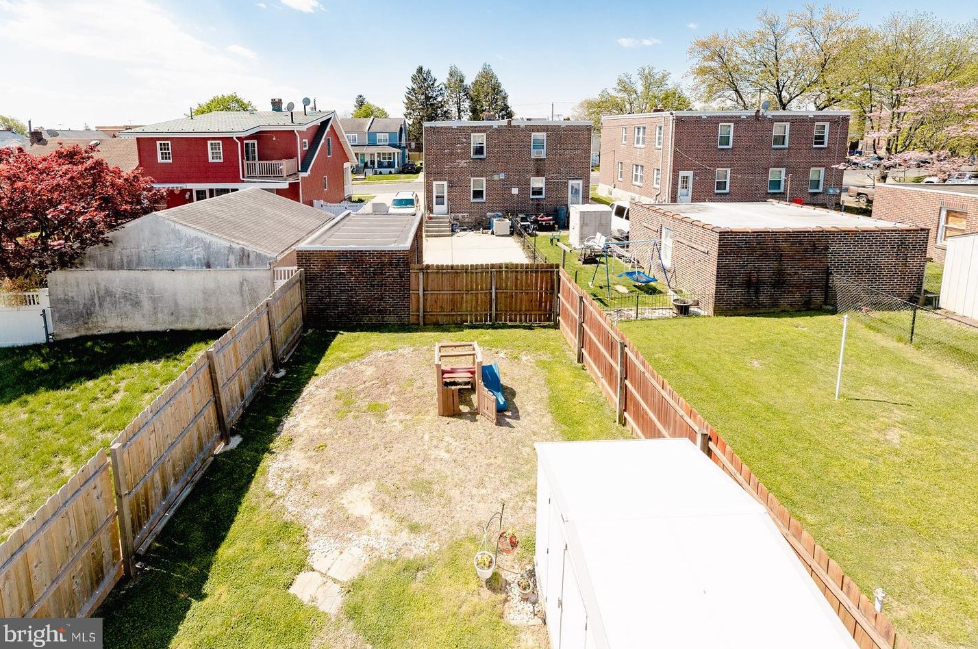 1906 Arthur St, Philadelphia PA 19111-2353 exterior