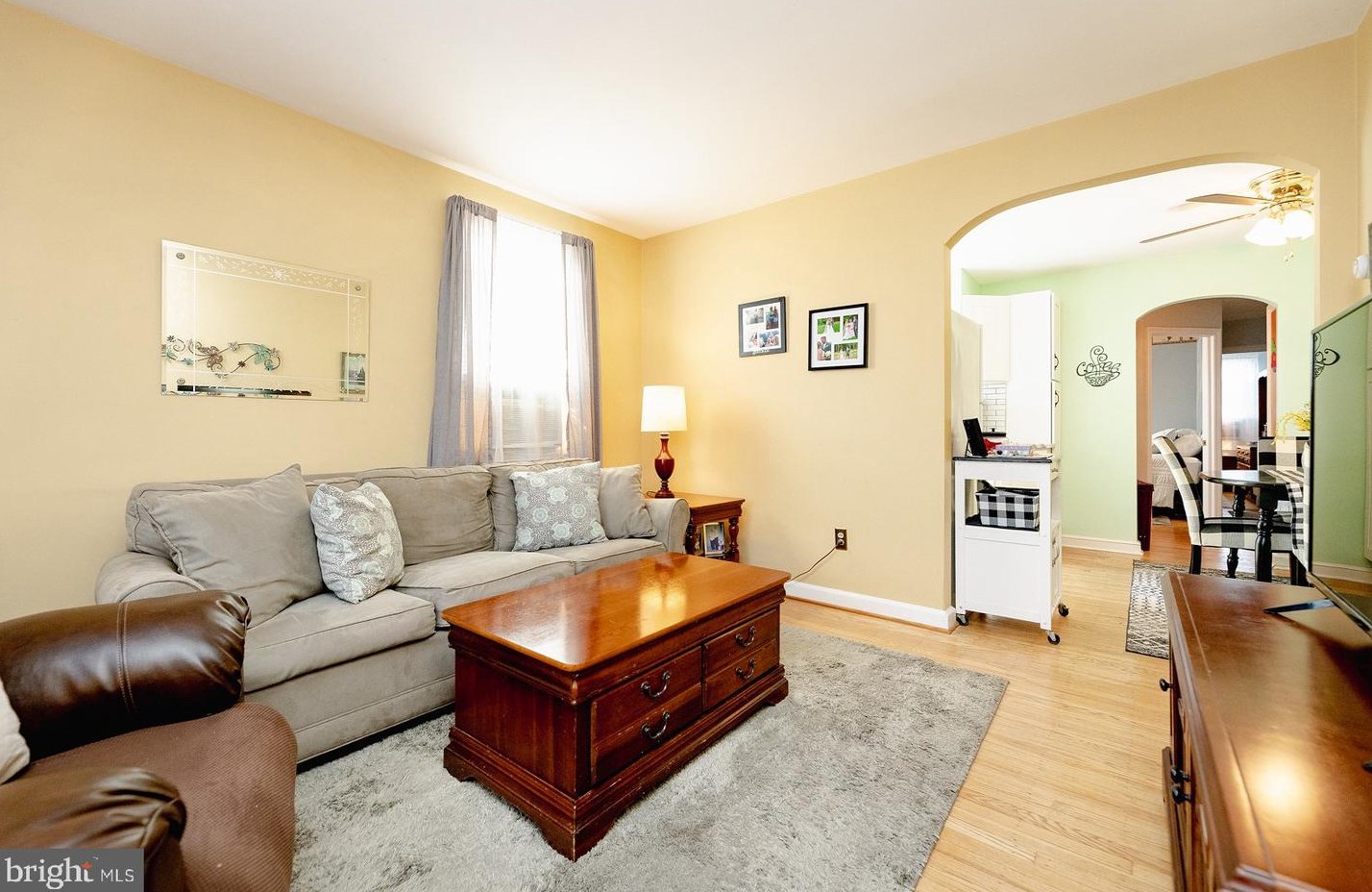 1906 Arthur St, Philadelphia PA 19111-2353 exterior