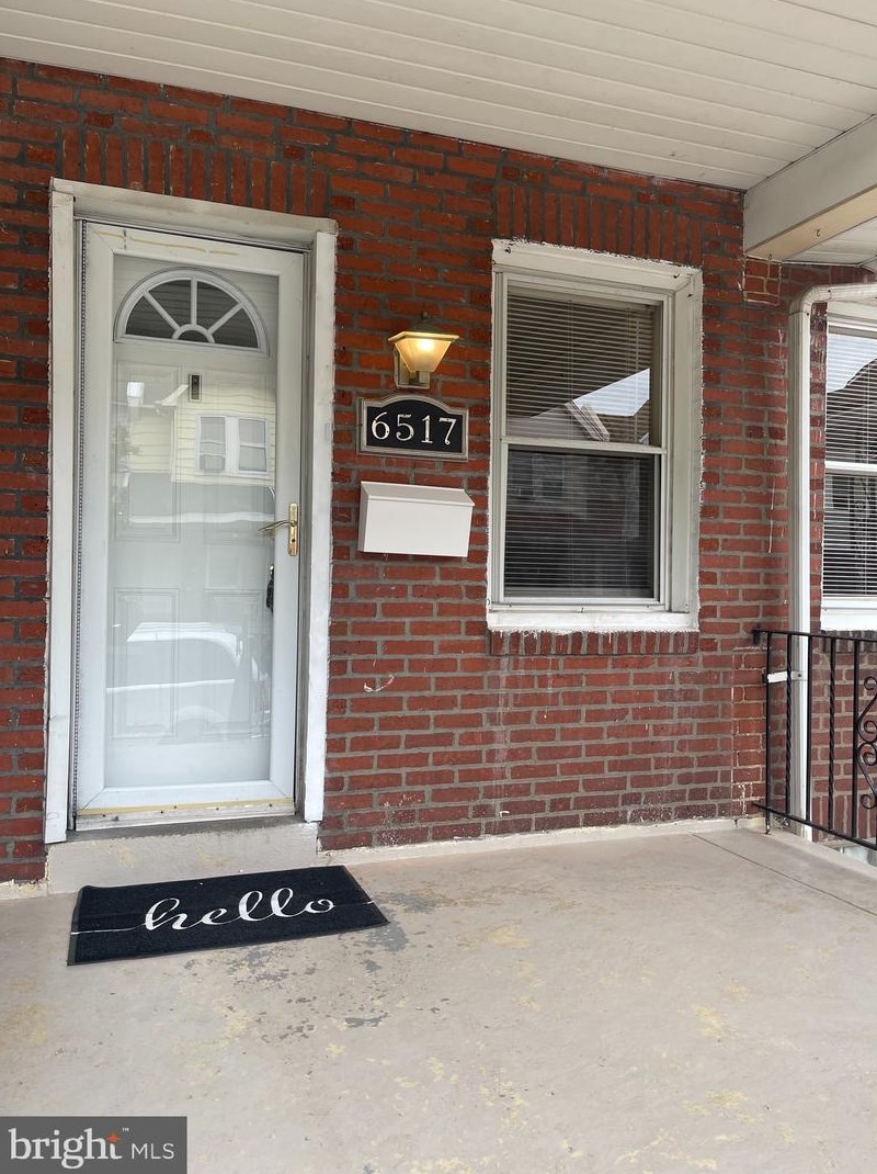 6517 Vandike St, Philadelphia, PA 19135-2825