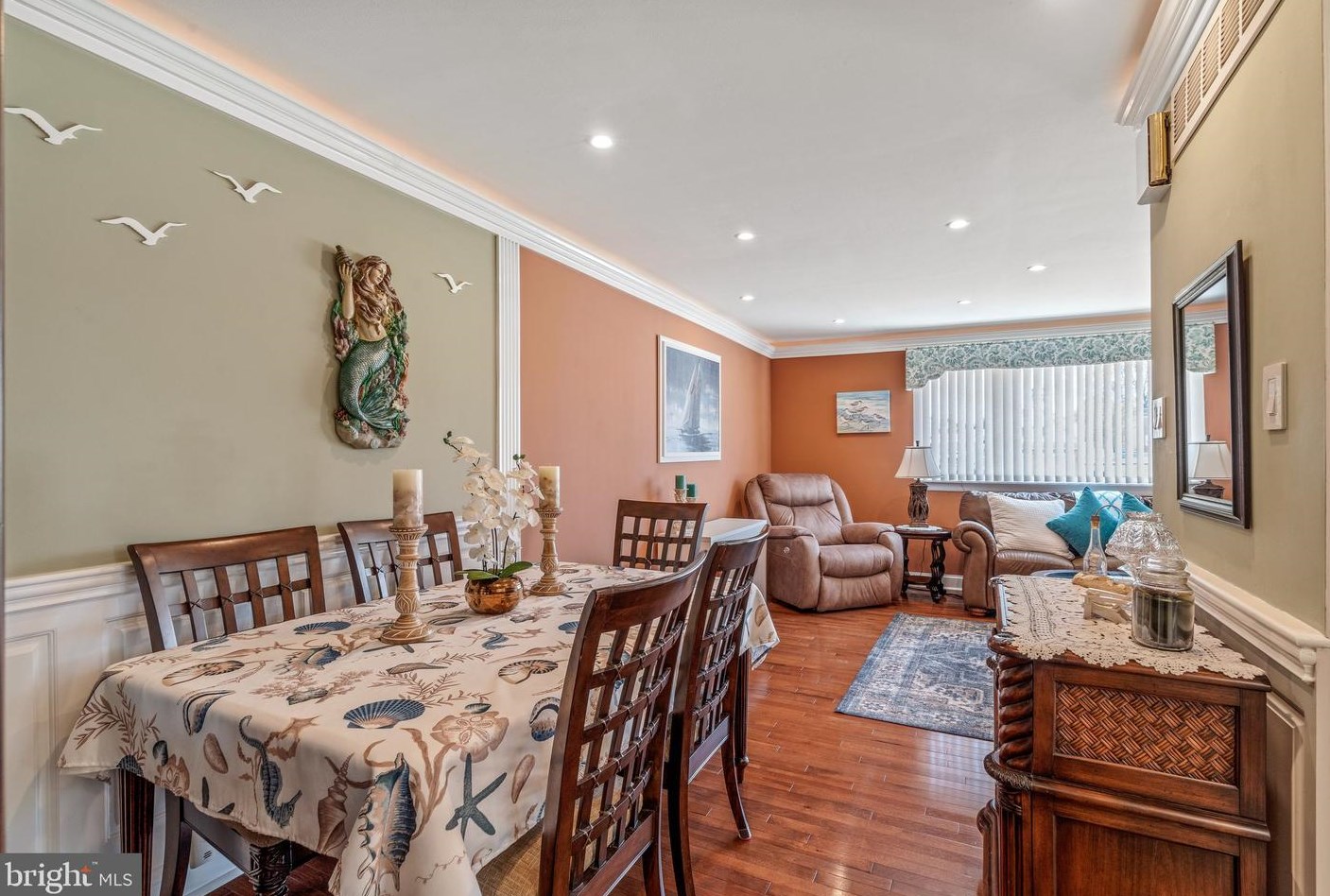 835 Stanwood St, Philadelphia, PA 19111-2320