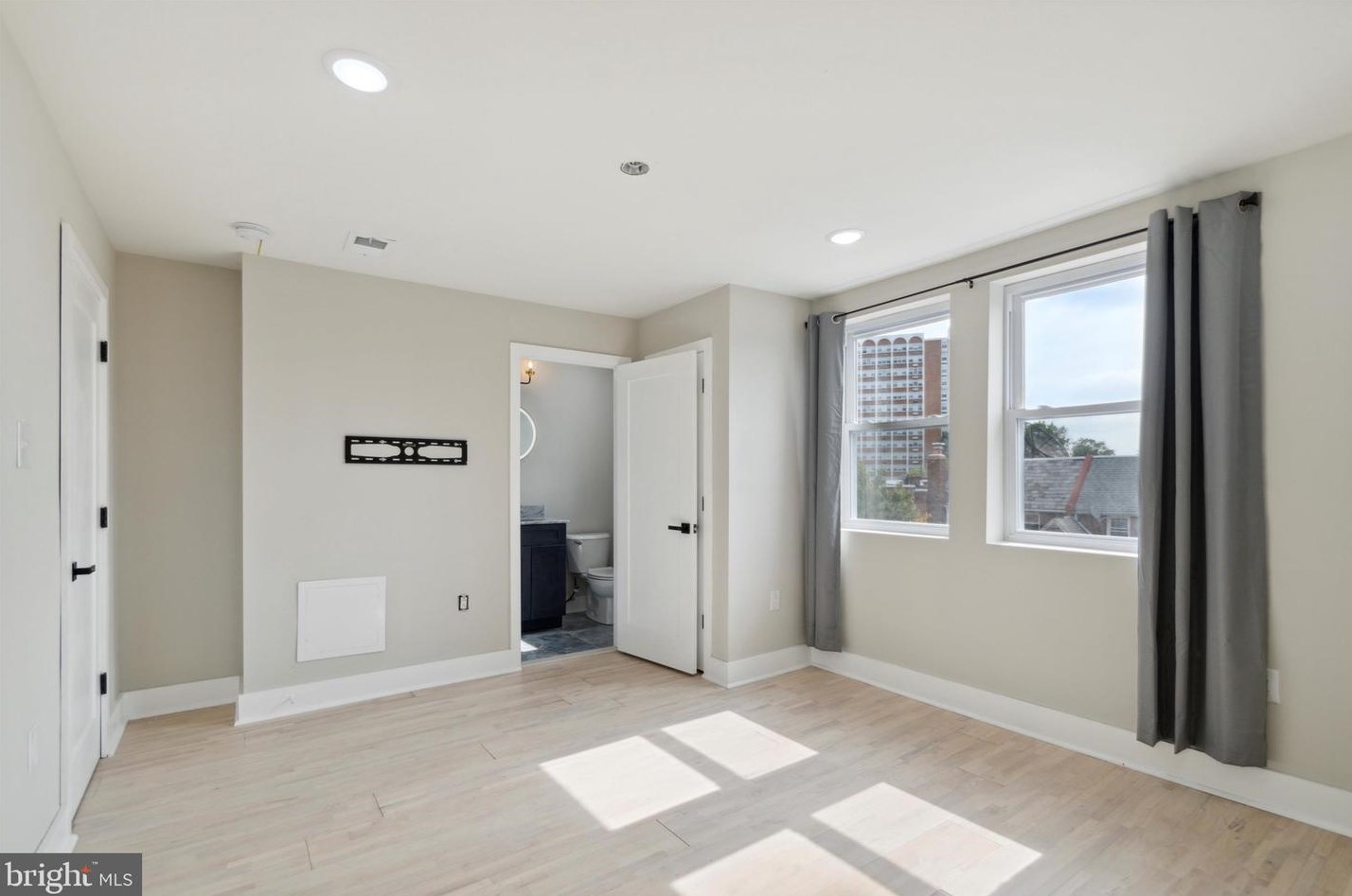 6230 Smedley St, Philadelphia PA  19141-1928 exterior