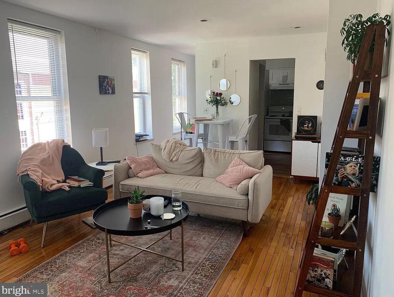 1042 South St #2, Philadelphia, PA 19147