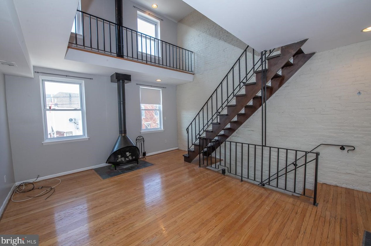 749 24th St, Philadelphia PA  19130-2540 exterior