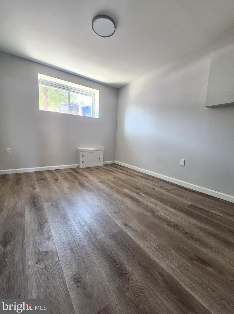 565 Van Kirk St, Philadelphia PA 19135-4011 exterior