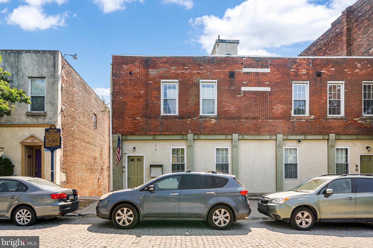 321 N Front St #3, Philadelphia, PA 19106