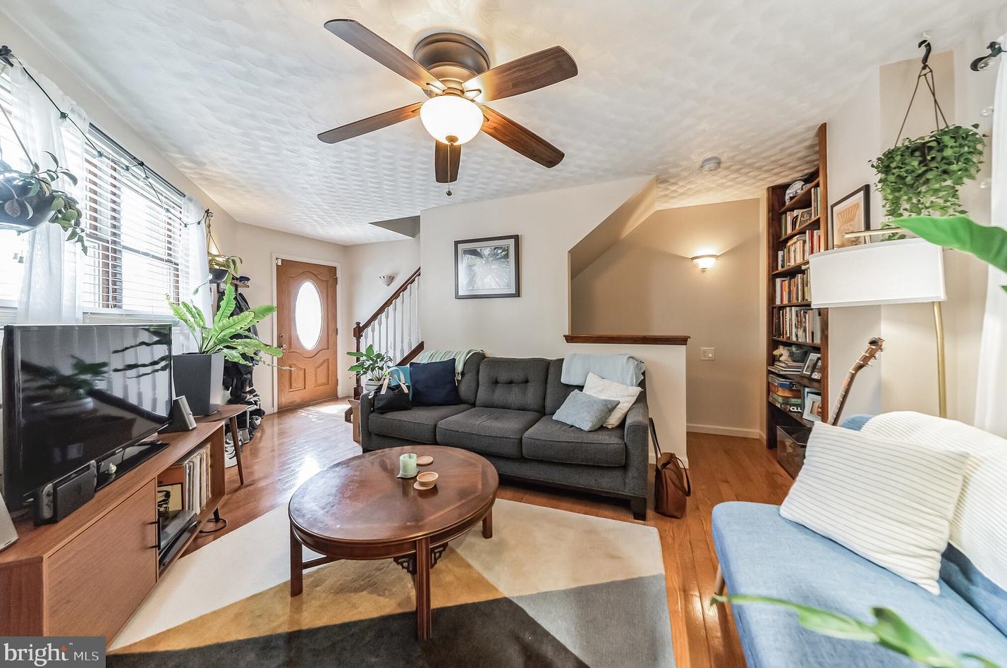 114 Wildey St, Philadelphia PA  19123-1614 exterior