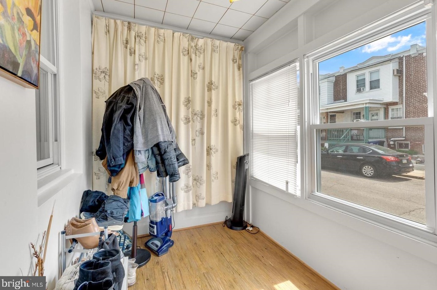 432 Naomi St, Philadelphia, PA 19128
