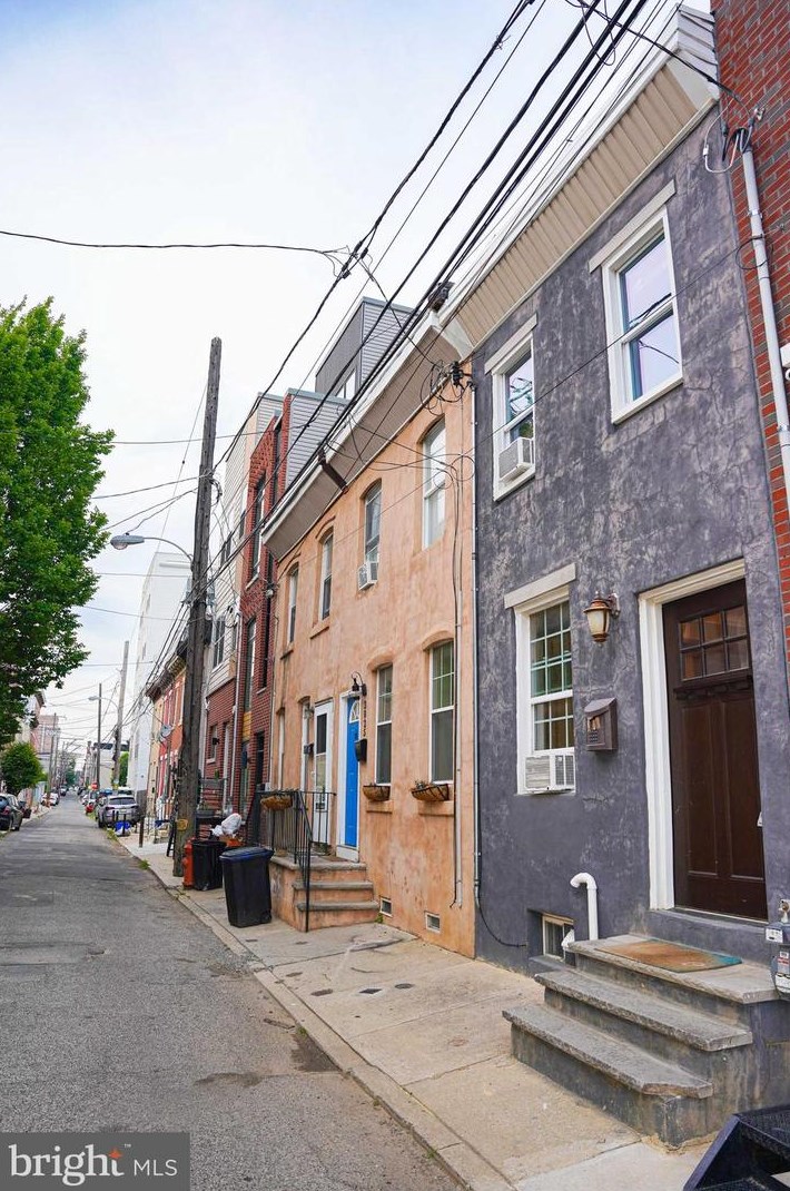 2023 N Hope St, Philadelphia, PA 19122