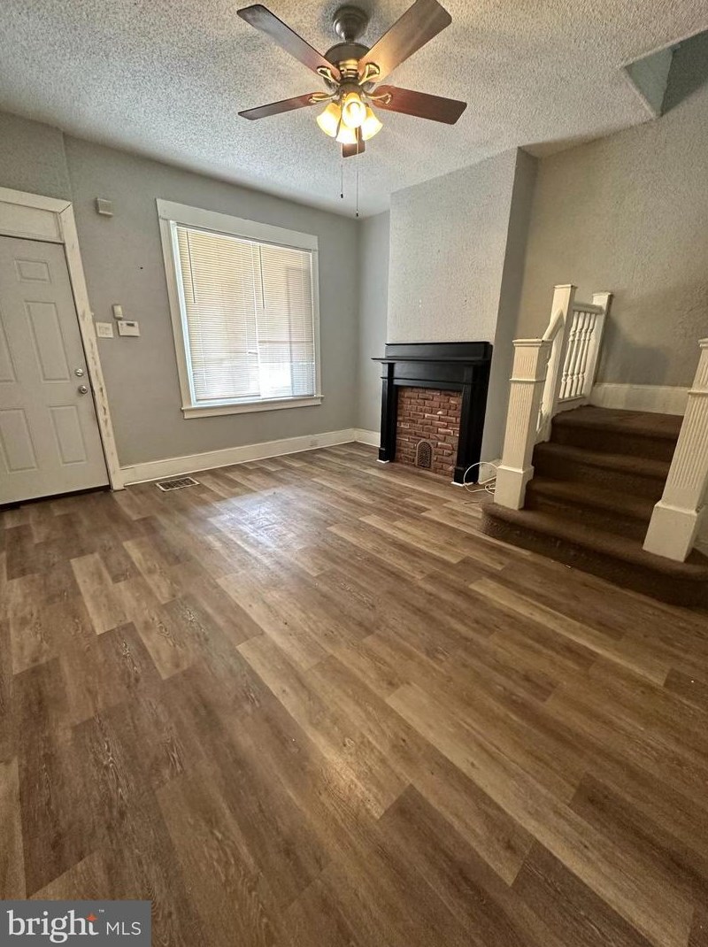 226 S Edgewood St, Philadelphia, PA 19139