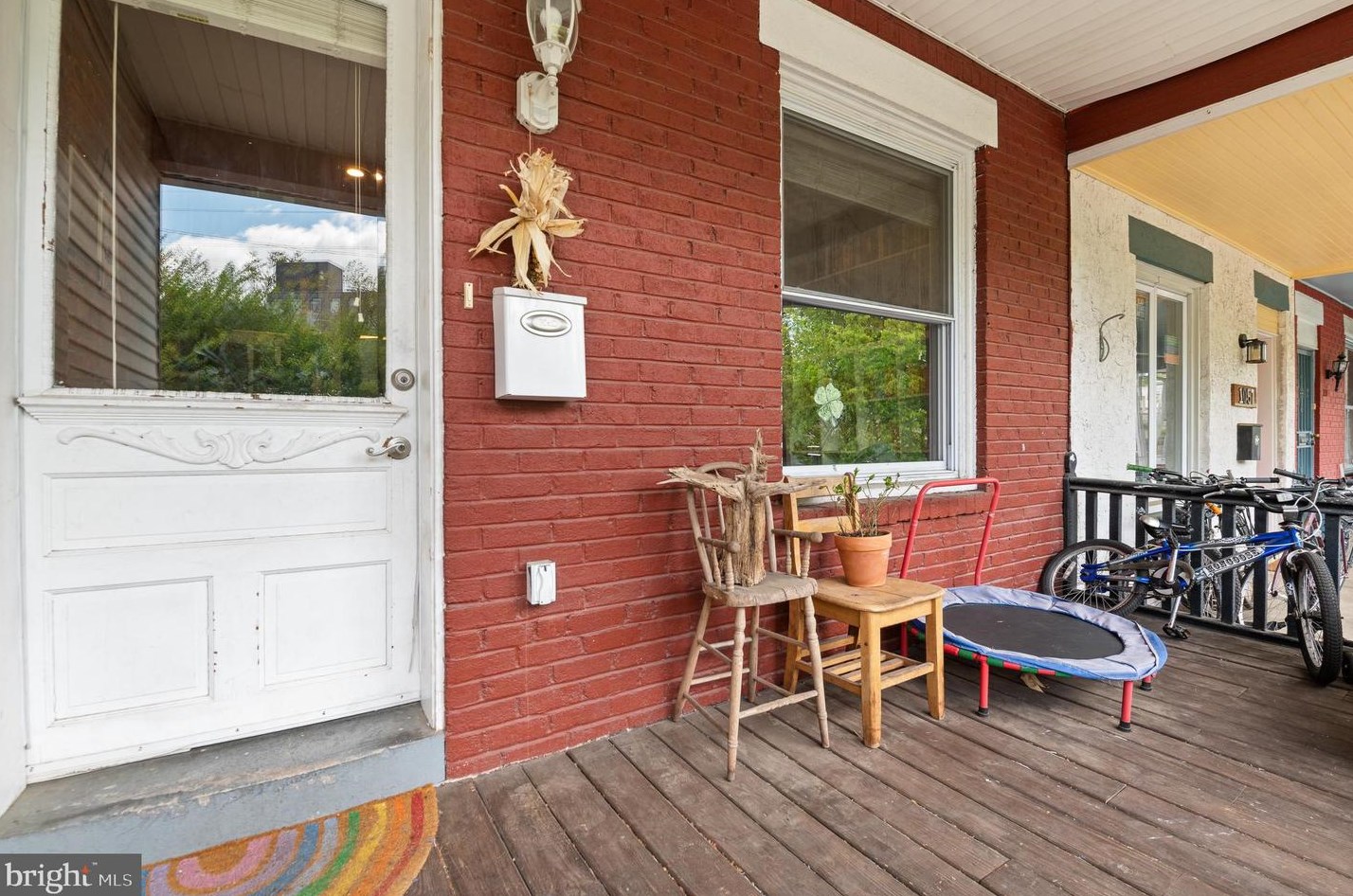 1055 50th St, Philadelphia, PA 19143-3305