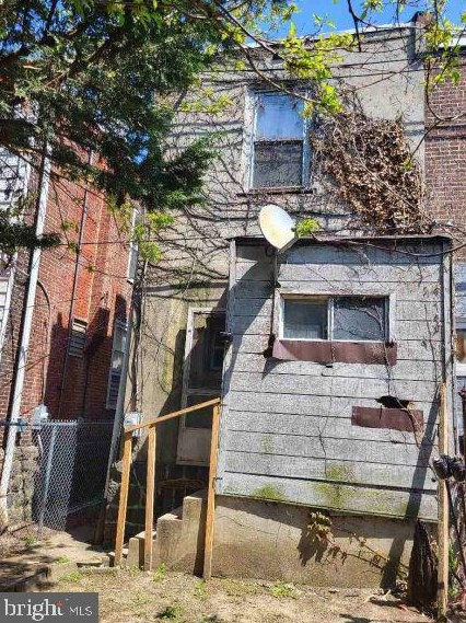 1452 59th St, Philadelphia, PA 19151-4201