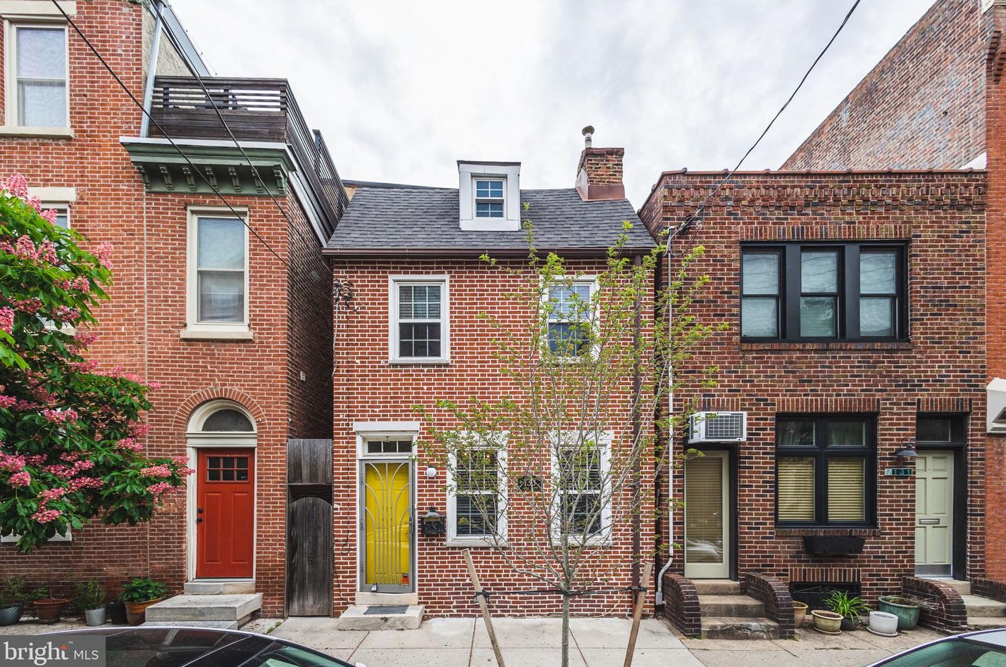 133 Queen St, Philadelphia PA  19147-3433 exterior