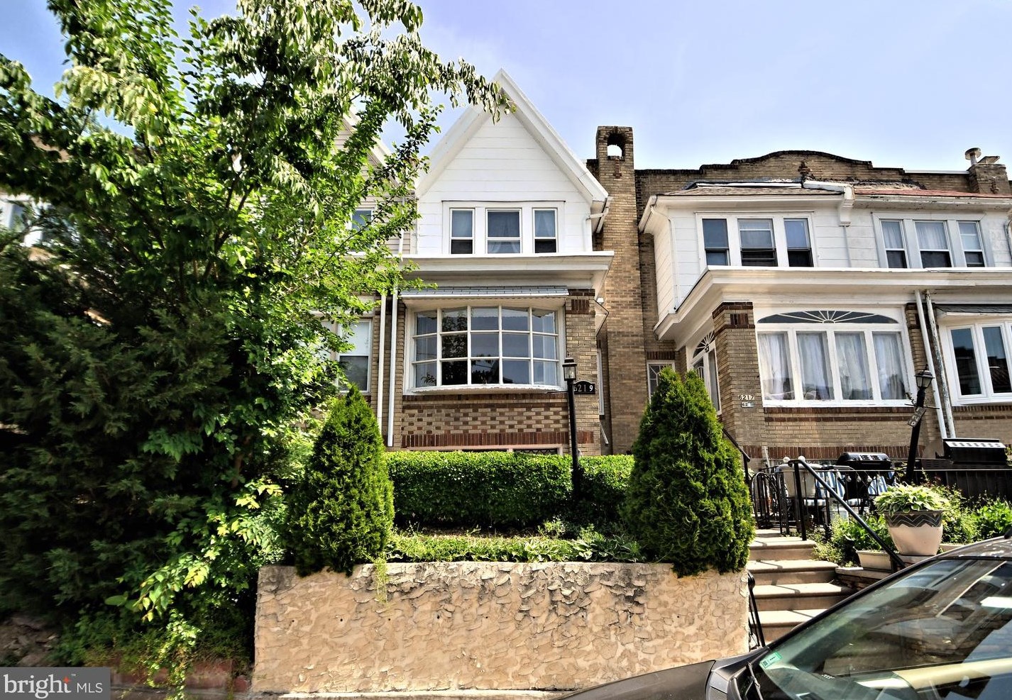 6219 Gardenia St, Philadelphia, PA 19144-1608