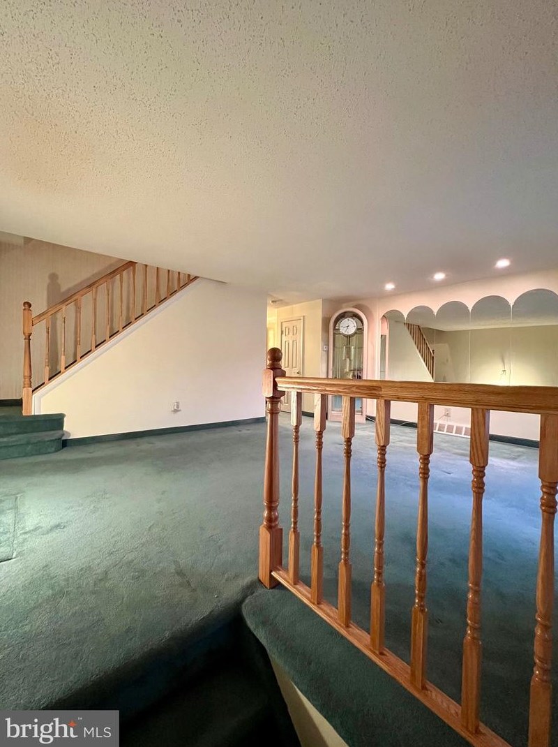 3724 Westhampton Dr, Philadelphia, PA 19154-2015