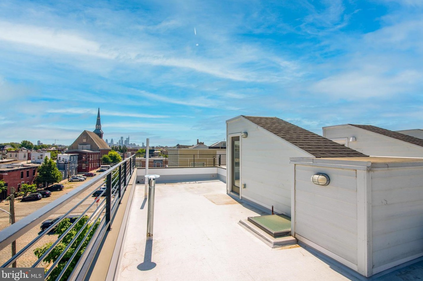 2150 Hazzard St, Philadelphia PA  19125-1710 exterior