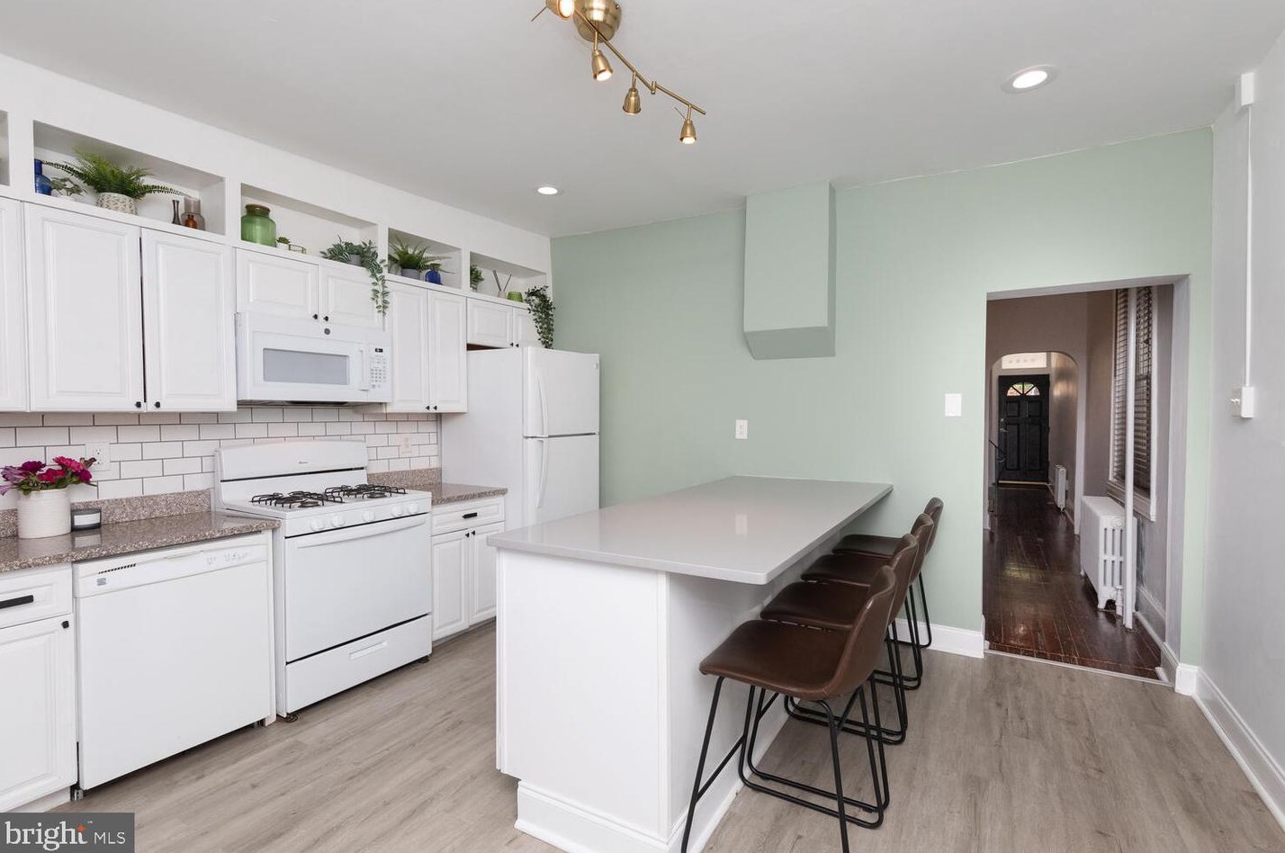 3424 Indian Queen Ln, Philadelphia PA 19129-1520 exterior