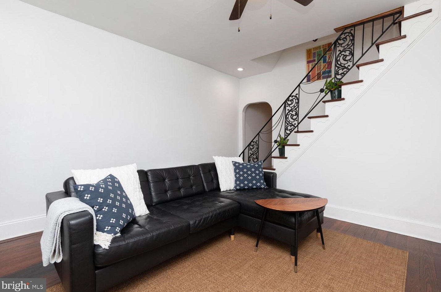 3424 Indian Queen Ln, Philadelphia PA 19129-1520 exterior