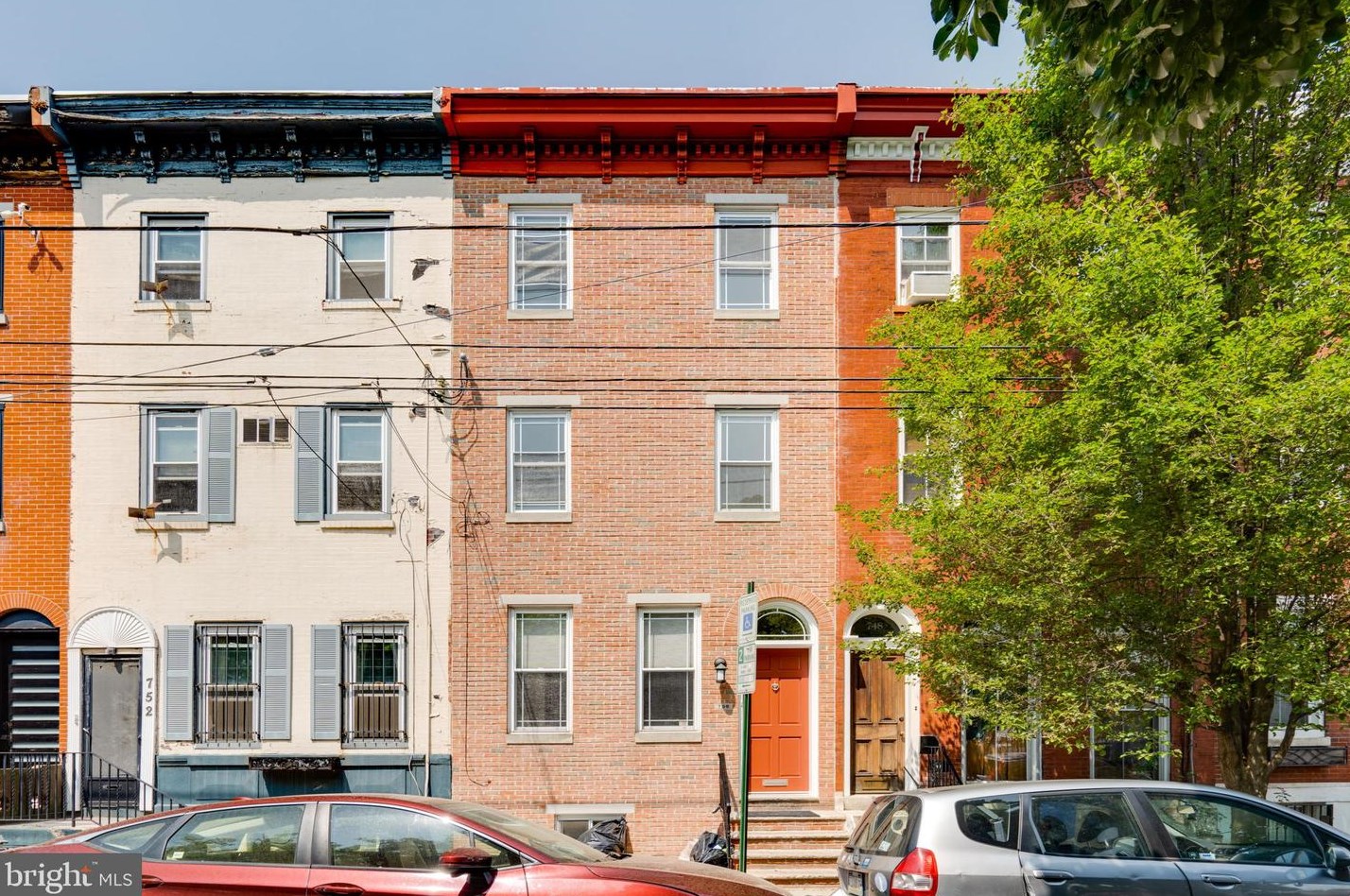 750 18th St, Philadelphia PA  19130-2805 exterior