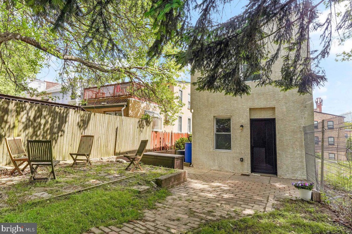 4114 Pechin St, Philadelphia PA  19128-3514 exterior