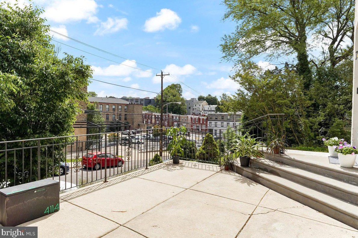 4114 Pechin St, Philadelphia PA  19128-3514 exterior