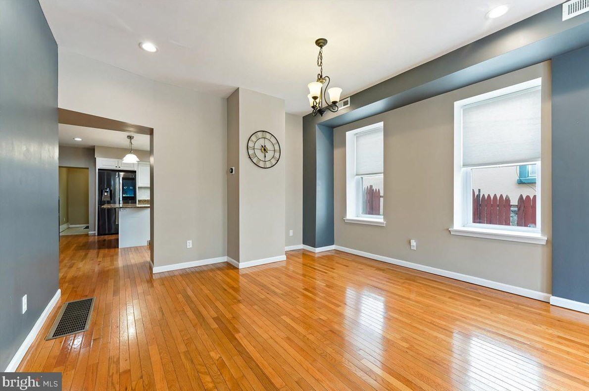 4114 Pechin St, Philadelphia PA  19128-3514 exterior