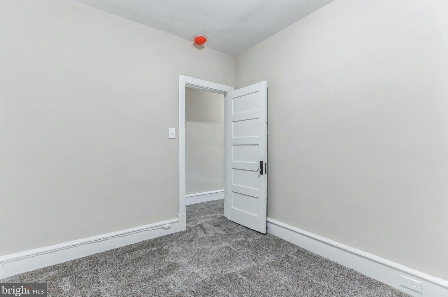 5522 7th St, Philadelphia PA 19120-2709 exterior