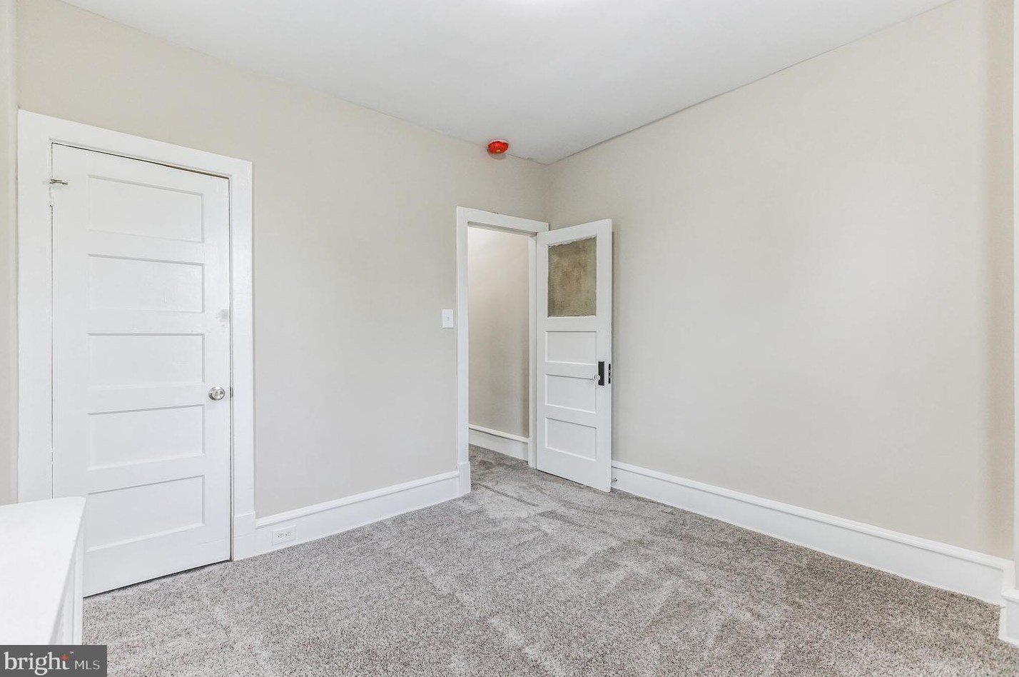 5522 7th St, Philadelphia PA 19120-2709 exterior