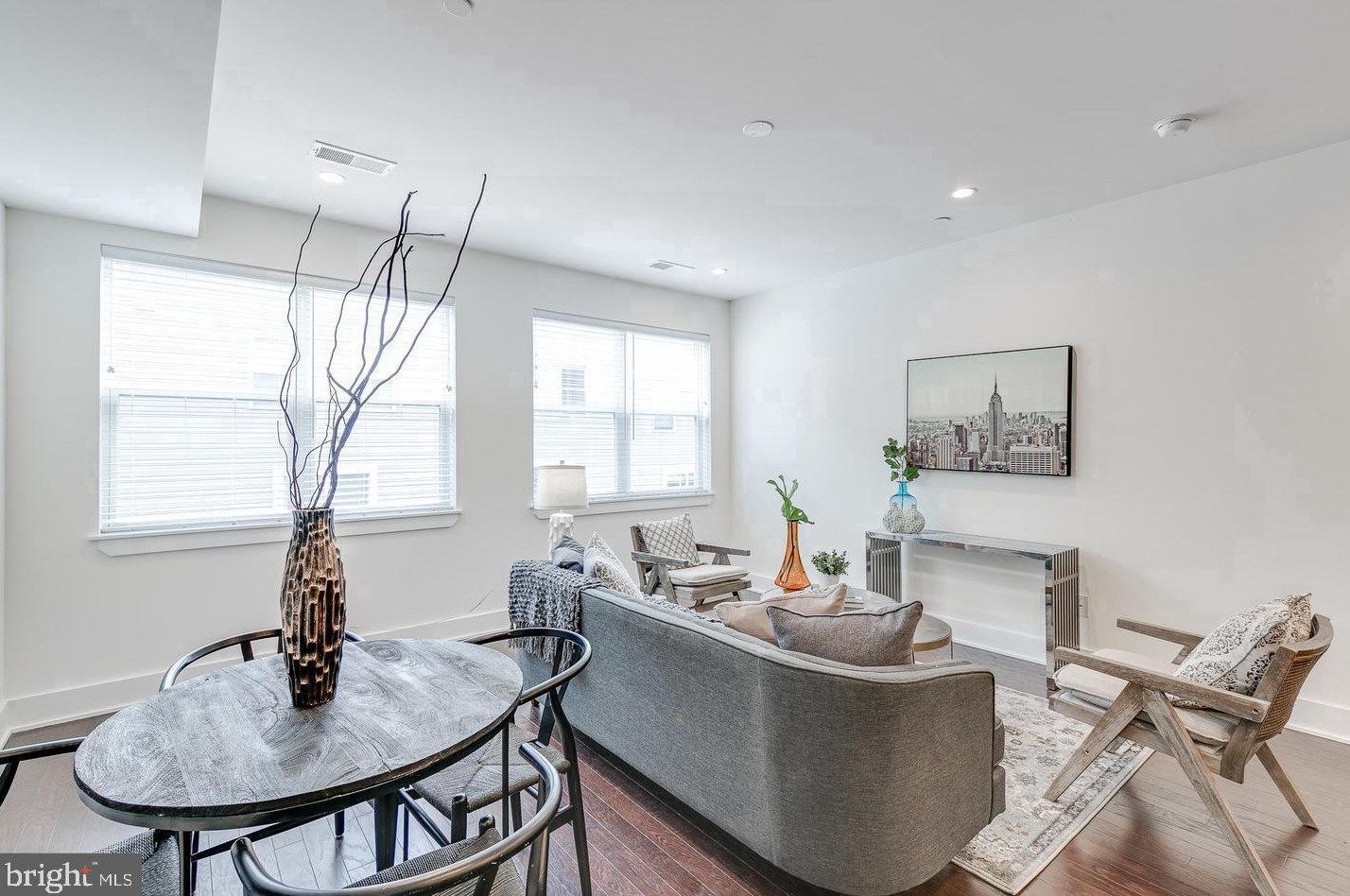 2450 Federal St #2, Philadelphia, PA 19146
