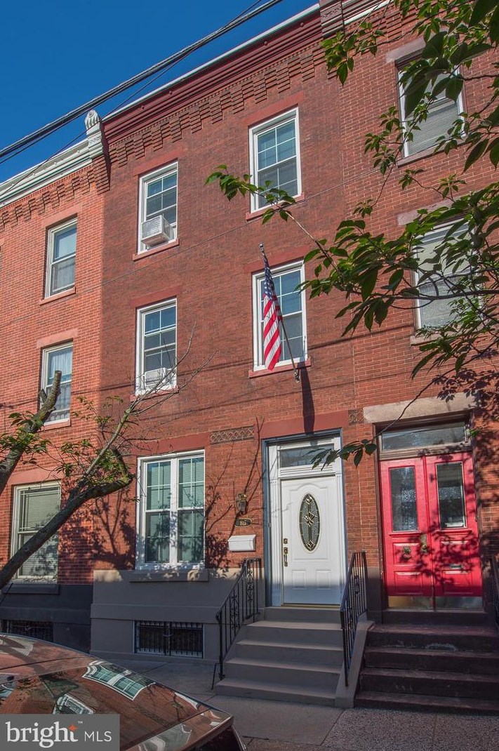 815 25th St, Philadelphia, PA 19130-1818
