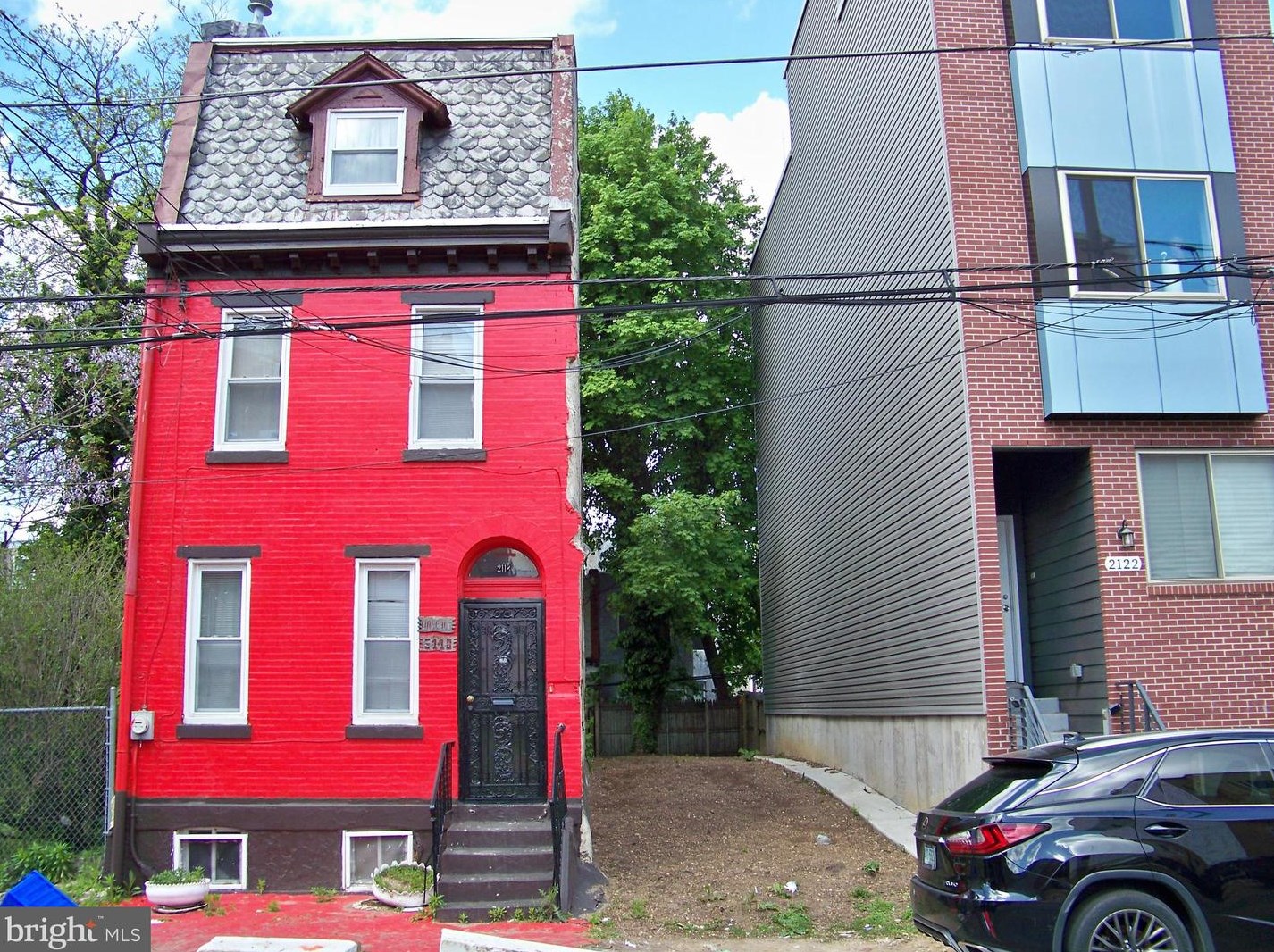 2118 7th St, Philadelphia, PA 19148-3213