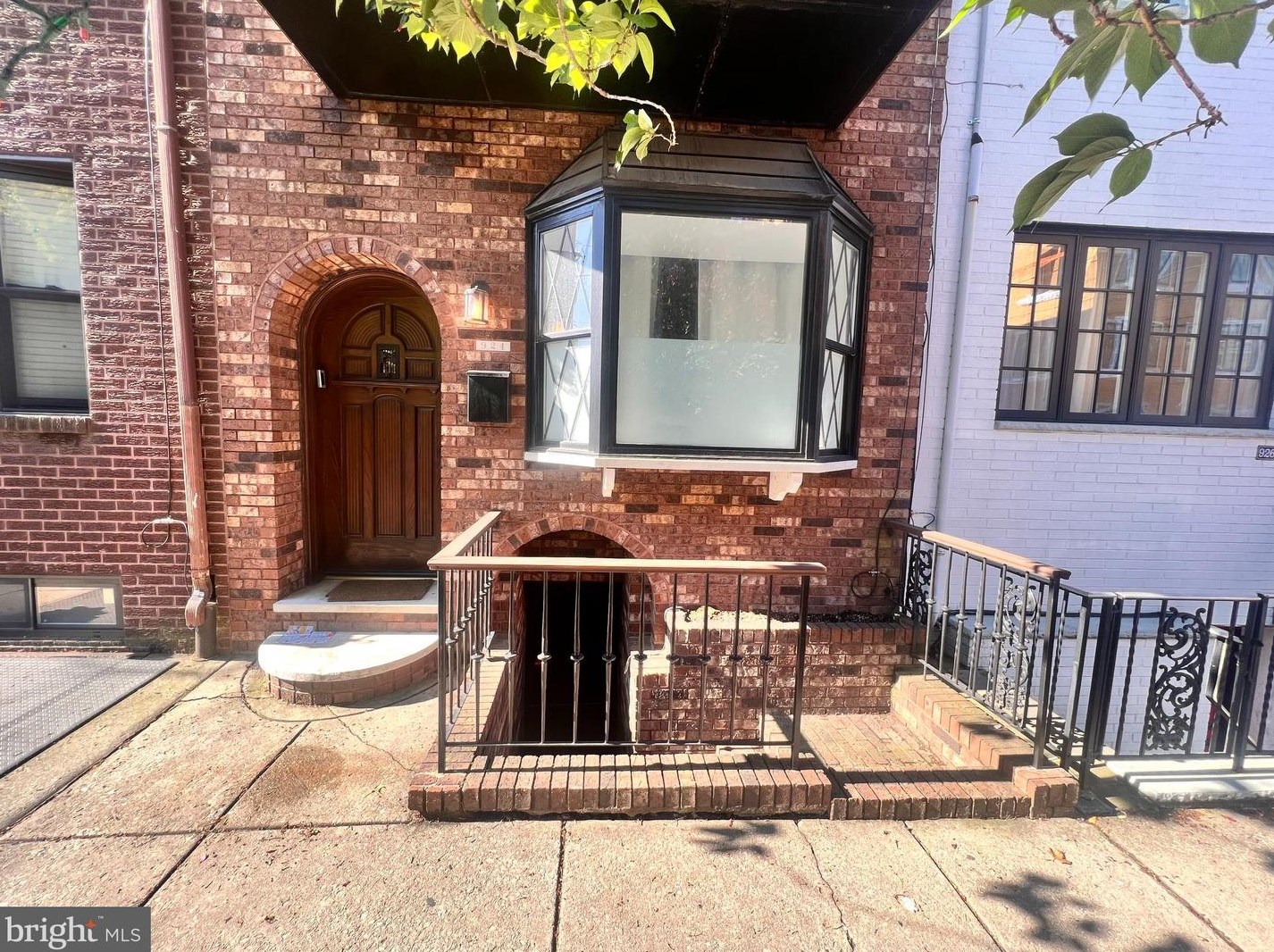 924 Catharine St, Philadelphia, PA 19147