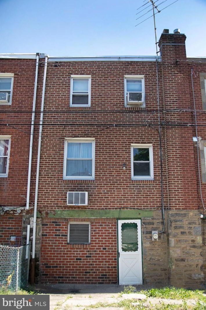 1508 Benner St, Philadelphia, PA 19149-3302